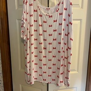 Disney Minnie Mouse open back blouse size 3XL